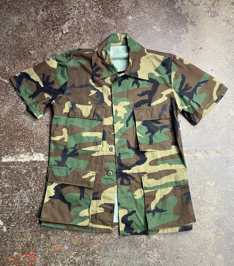 VTG WOODLAND CAMO SHIRT