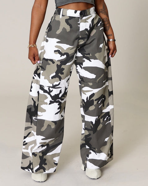 【即日発送】BlankProduct.Camouflage Wide Cargo IMG_8012_grande.jpg?v=1686074090