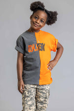 儿童深灰色和橙色双色喷涂碳纤维短款 T 恤