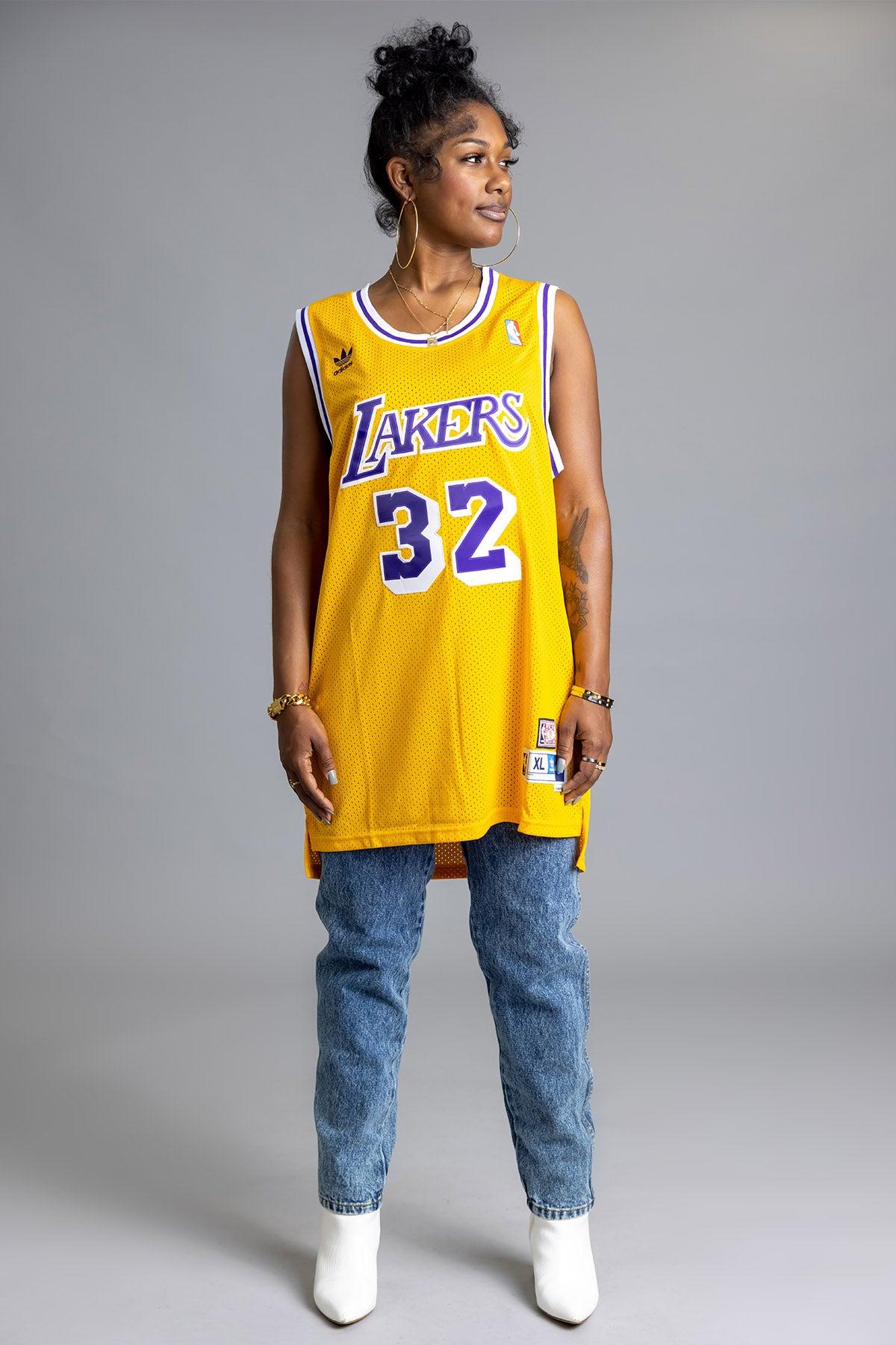 Buy NBA LOS ANGELES LAKERS BASEBALL JERSEY for N/A 0.0 on !