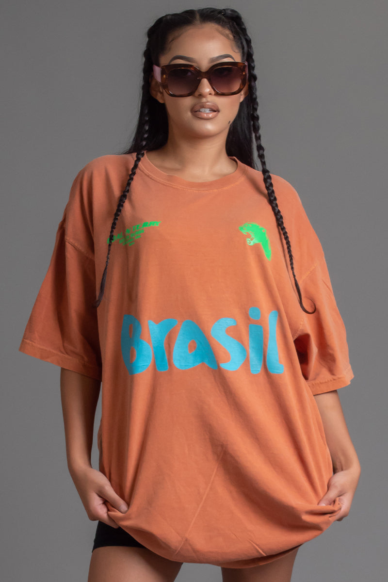 焦橙色巴西队 T 恤