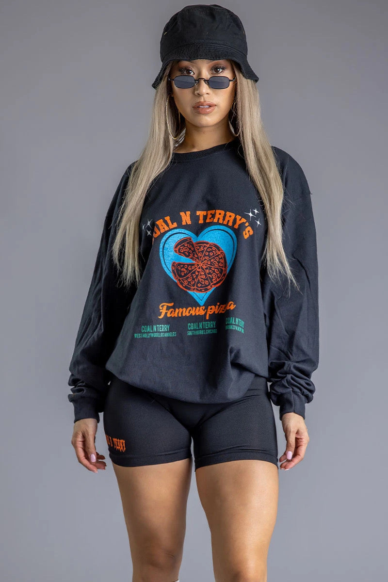 BLK FAMOUS PIZZA LONG SLEEVE TEE